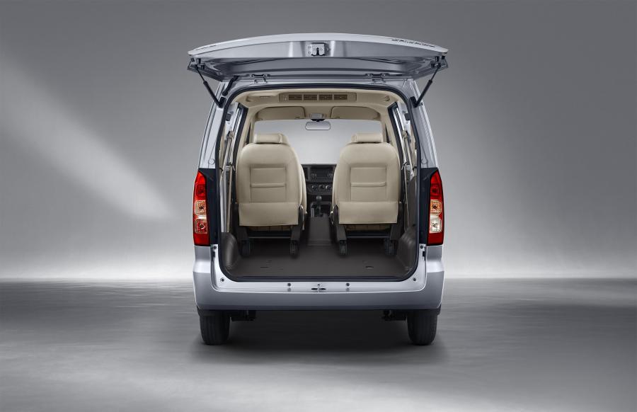 Багажник WuLing Hongguang V 2019 года  (фото 4 из 9)